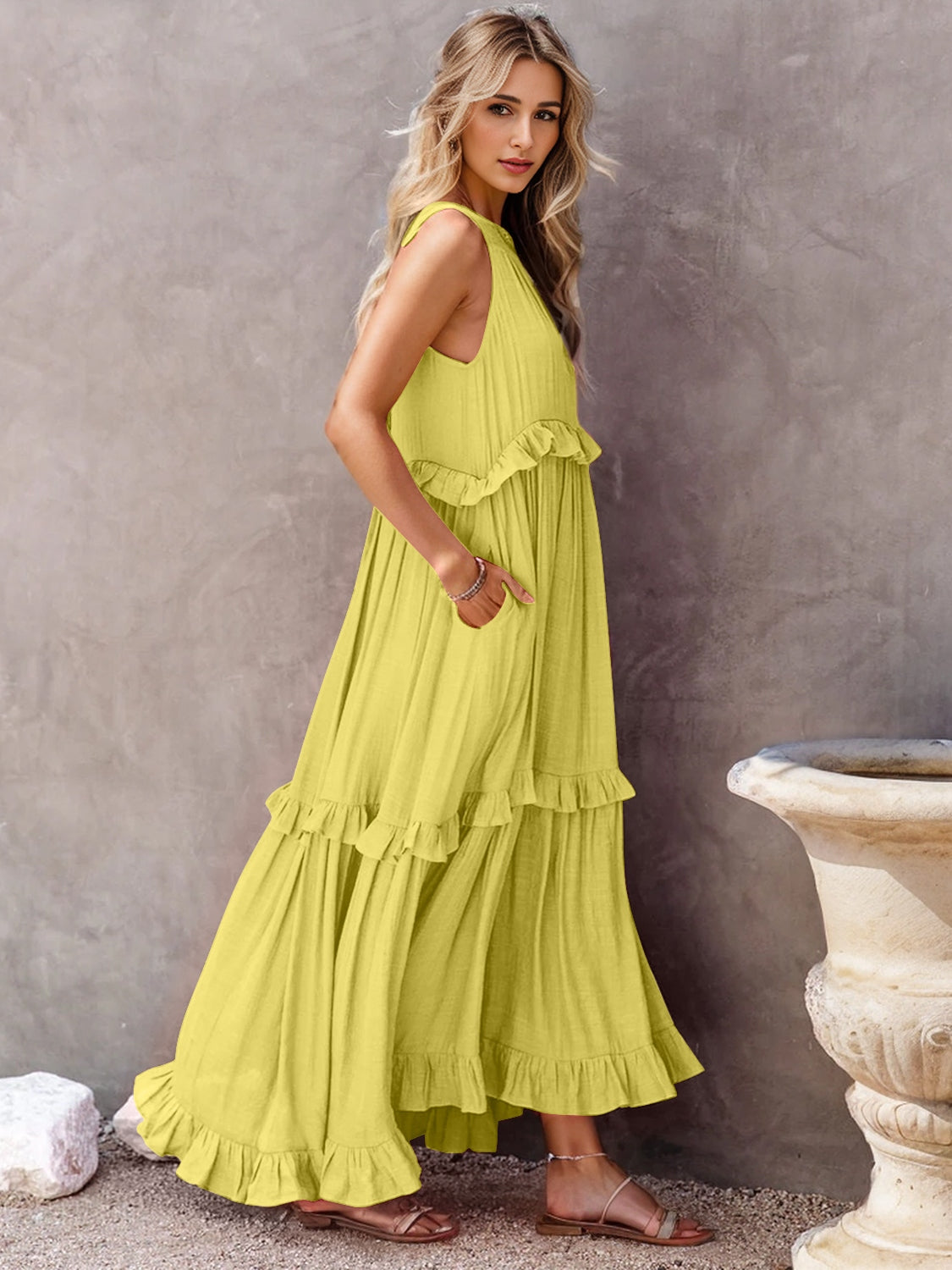 Hello Pockets Tiered Maxi Dress